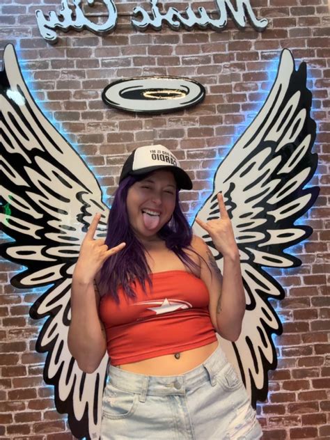 Casey clark (@caseylikestotrip95) • Instagram photos and videos