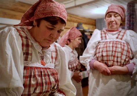 «Альтуризм»: как туристы помогают развивать российские деревни и ...