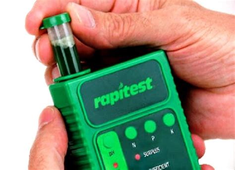Прибор для цифрового анализа тестов NPK и pH почвы Luster Leaf Rapitest ...