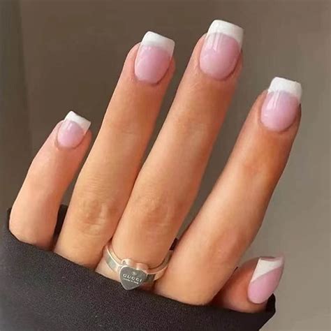 Trendy cute acrylic nails for perfect manicure lovers!