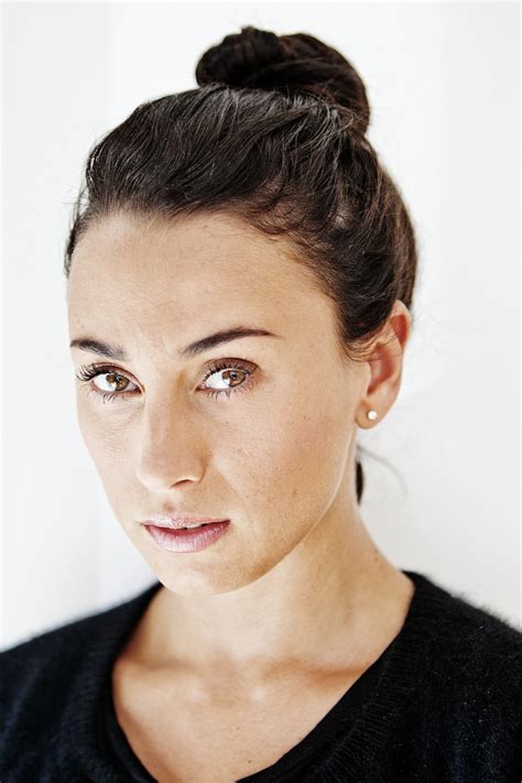 Beck Photography | Danish pop star Medina.