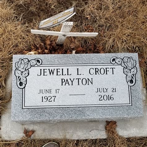 Jewell Lois Wall Croft Payton (1927-2016): homenaje de Find a Grave