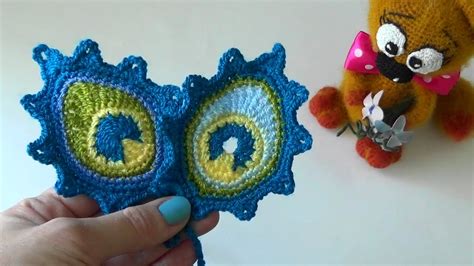 Как связать перо павлина крючком/мк toy-fabric - YouTube