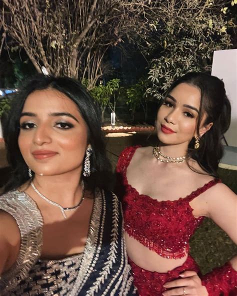 sara tendulkar stuns  red lehenga  ambani pre wedding bash