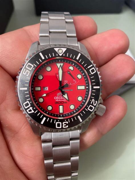 Orient Diver 300m Saturation Diver Automatic Red Dial Power