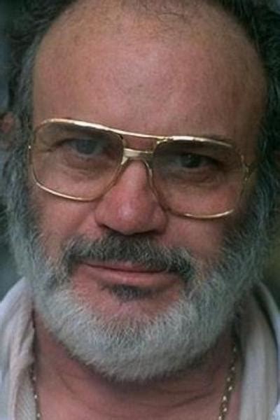 Filmer och serier med Mario Brega på Netflix | Netflixguiden