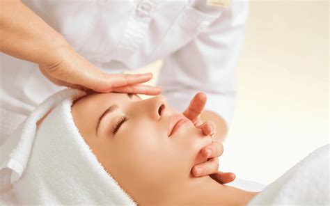 Carbomer for Skin: Benefits, Uses, and Safety | The Derm Spot