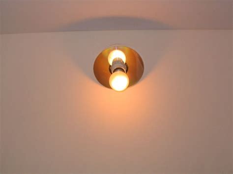 cd light reflector  steps instructables