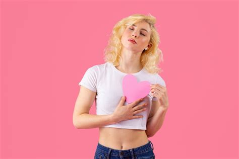 รูปภาพMidriff – เลือกดูภาพถ่ายสต็อก เวกเตอร์ และวิดีโอ1,677,374 | Adobe ...
