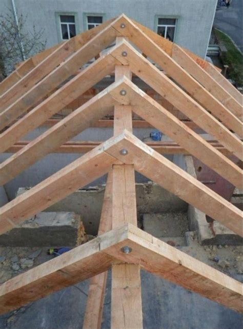 How to cut a birdsmouth joint fixing roof rafters and joists – Artofit