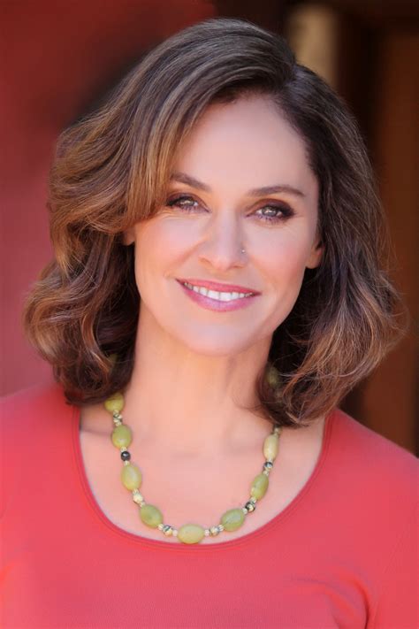 Pictures of Amy Brenneman
