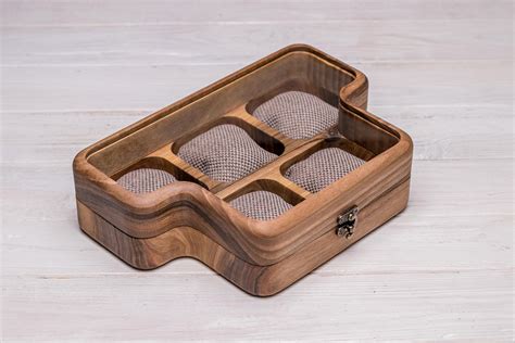 ᐉ Органайзер дерев'яний EcoWalnut для 5 годинників зі скляною кришкою ...
