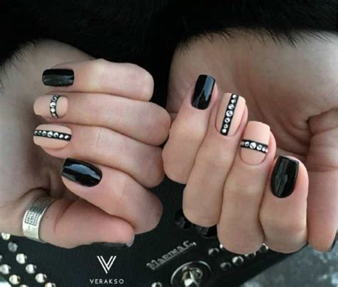 Короткие черные ногти: 65+ идей, которые выглядят элегантно и стильно