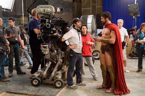 gerard butler on the set of 300 | Actors, Iconic movies, Movie photo