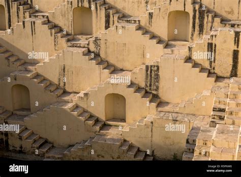 panna meena ka kund historic step   jaipur rajasthan india