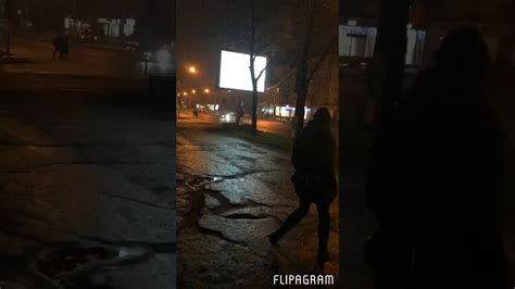 Это Запорожье, детка! (Прикол пьяная девушка в новый год) - YouTube