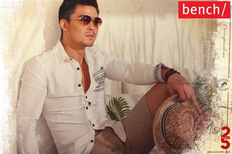 man central jon avila bench model