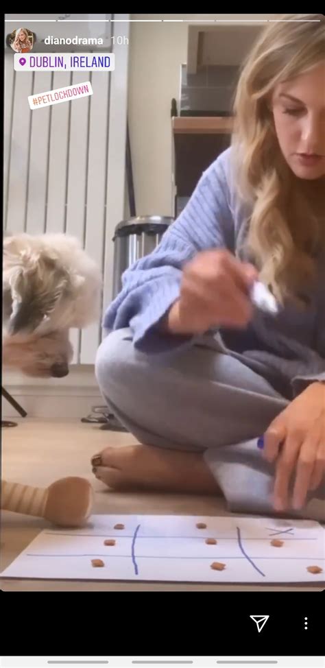 Diane Jennings's feet