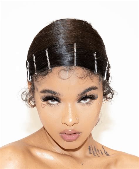 India Love Sets Fans Into a Frenzy After Record-Breaking Only Fans