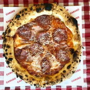 Пицарии Caruso - неаполитанска пица - Caruso Pizza