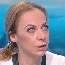 Цветелина Спиридонова - лекар - Биография