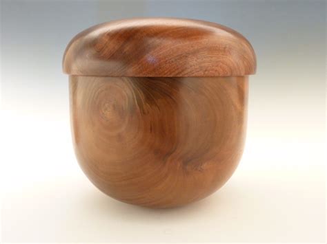 Hawaiian Koa wood - Syd Vierra, Hawaii Wood Turner
