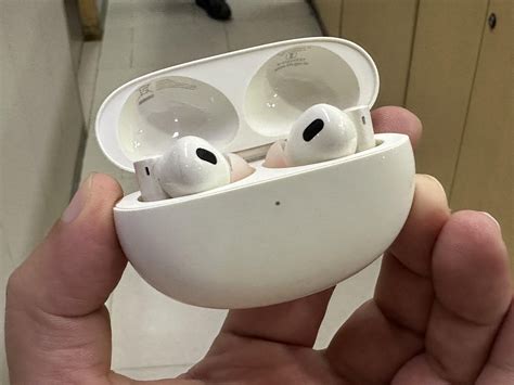 Realme Buds Air 5 Pro review: Budget earbuds with ANC, Hi-res spatial ...