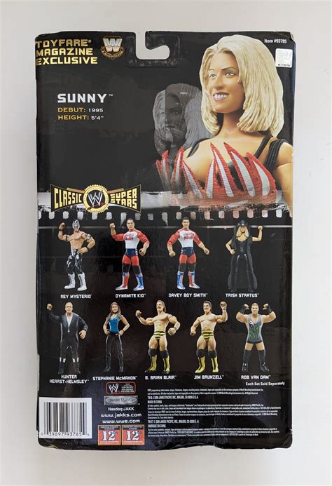2009 WWE Jakks Pacific Classic Superstars ToyFare Exclusive Sunny