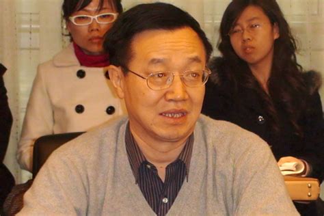 财经研究院、政府预算研究中心举办“政府施政与预算改革”研讨会-中央财经大学新闻网