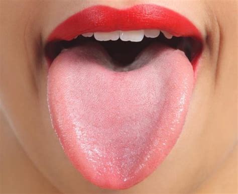 What your Tongue says about Oral Health - Royal Dental Clinics Blog