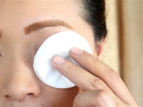 Can You Put Coconut Oil On Your Face Before Makeup - Infoupdate.org