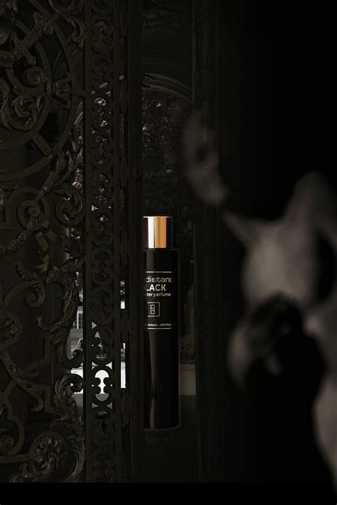 Perfume Shrine: Puredistance Black: new fragrance