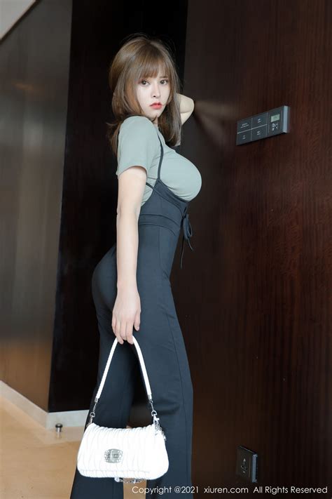 XiuRen No.3557 - Hotgirl.biz