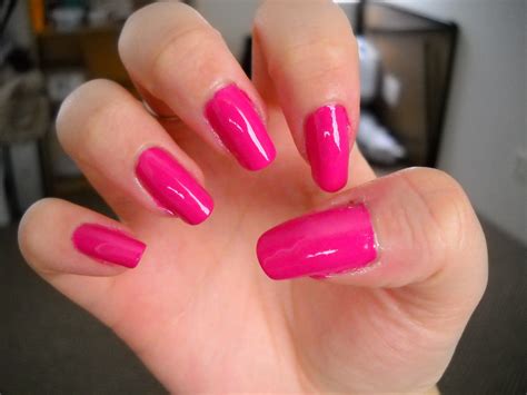 The Nail Goddess: N.Y.C. Fuchsia Shock Creme {Pic Heavy}