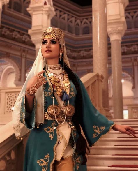 Турчанка. Turkish traditional garment. Turkey