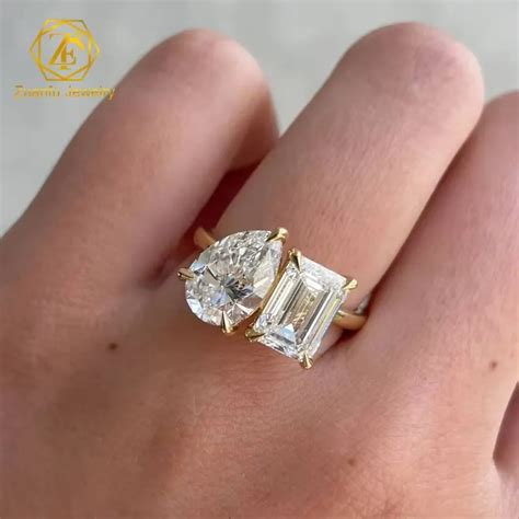 zuanfu jewelry  yellow gold toi  moi moissanite ring ct pear