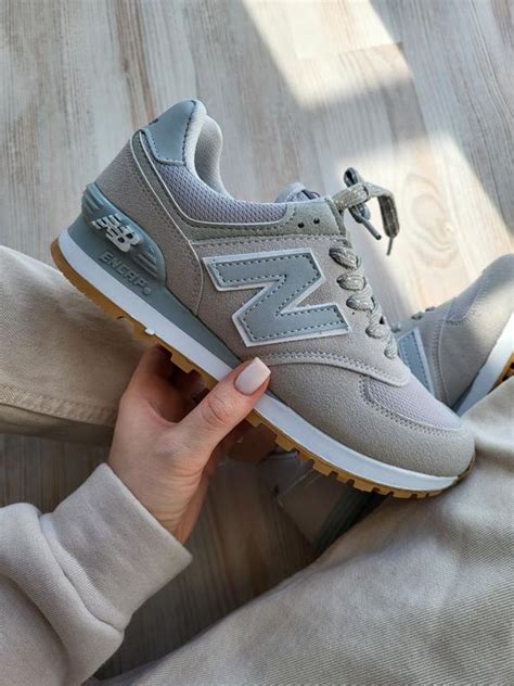 Женские замшевые кроссовки new balance 574 grey серые нью беланс — цена ...