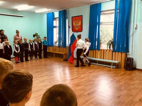 Купить протокольный флаг РФ для школ и гос.учреждений