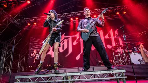 “There’s no better time than right now”: Why Hot Milk… | Kerrang!