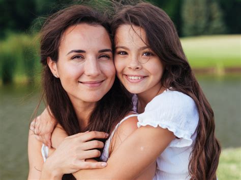 Bonding Over Boundaries: Understanding Mother + Daughter Duos - Baton Rouge Parents