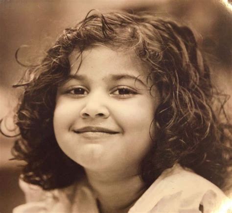 vismaya mohanlal height age family biography starsunfolded