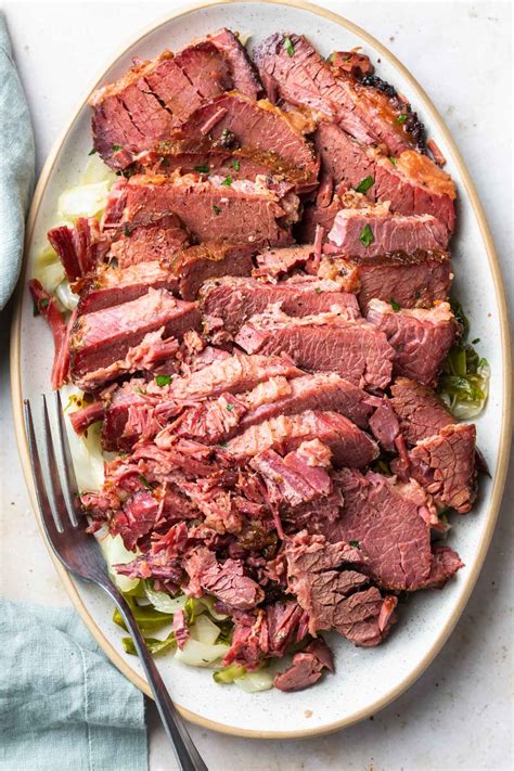 how to cook corned beef in oven 14