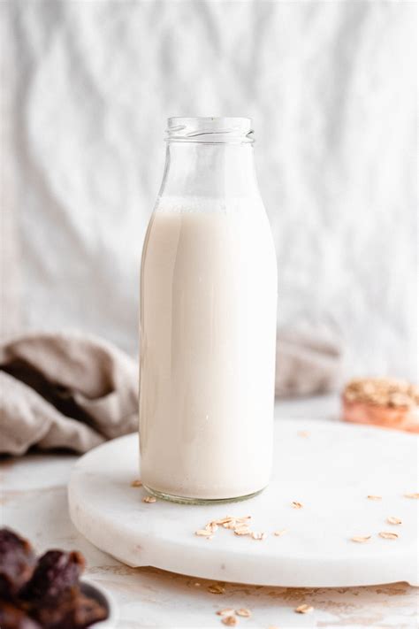 How to make Oat Milk (that's NOT slimy! Finally!) | The Banana Diaries