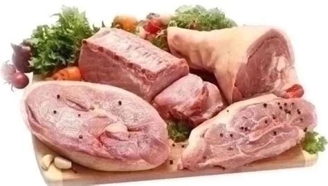 СВЕЖЕЕ ПОСТУПЛЕНИЕ СВИНИНЫ Свинина на кости, 1кг., охл, *ВЕЛИКОЛУКСКИЙ ...