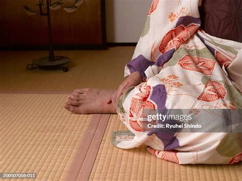 Barefoot Tatami Photos and Premium High Res Pictures - Getty Images