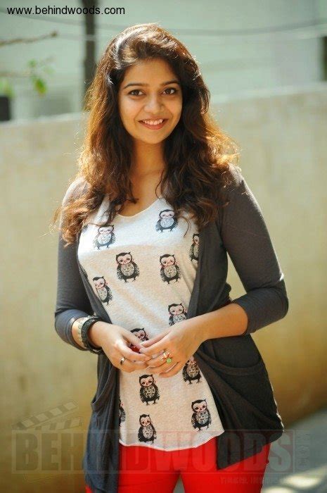 Swathi (aka) Swathi Reddy photos stills & images