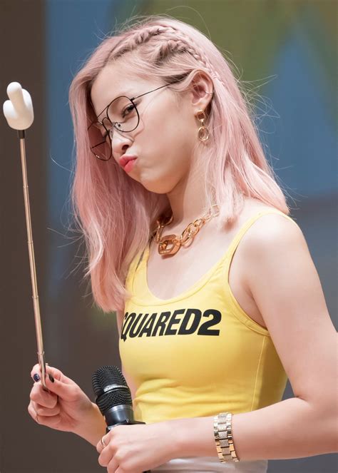 「itzy」おしゃれまとめの人気アイデア｜Pinterest｜lisey | Twice スタイル, スタイル, ヘアスタイリング
