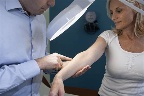 Нужно ли удалять атерому и как лучше это сделать? | MedAboutMe