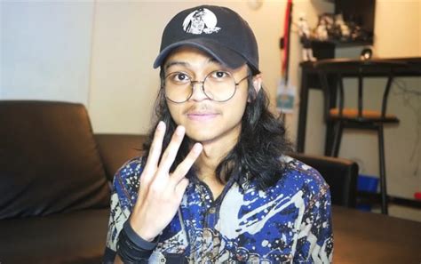 sempat vakum unggahan pertama youtuber skinnyfabs usai skandal bareng