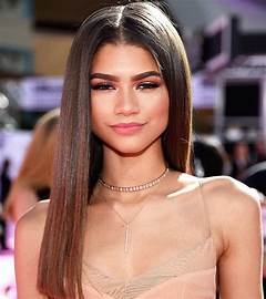 net worth of zendaya
